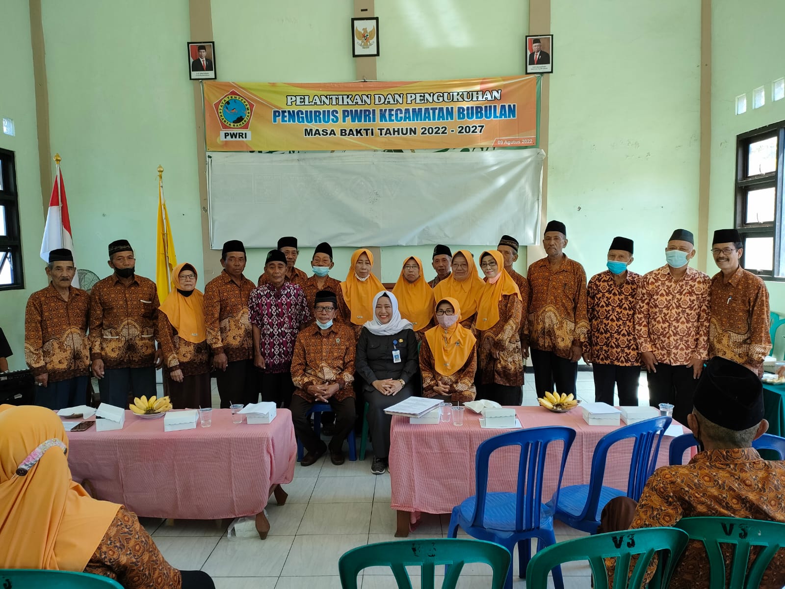 PELANTIKAN DAN PENGUKUHAN PENGURUS PWRI KECAMATAN BUBULAN MASA BHAKTI TAHUN 2022-2027