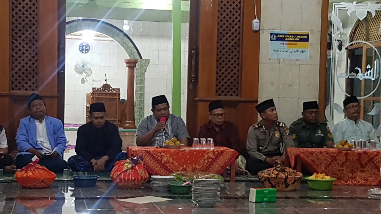 TASYAKURAN HUT RI KE-74 KECAMATAN BUBULAN