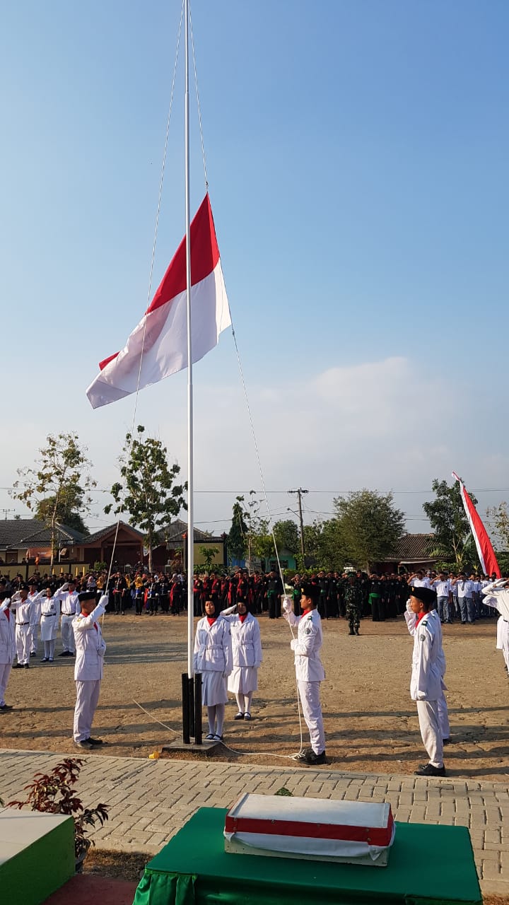 UPACARA PENURUNAN BENDARA 17 AGUSTUS 2019
