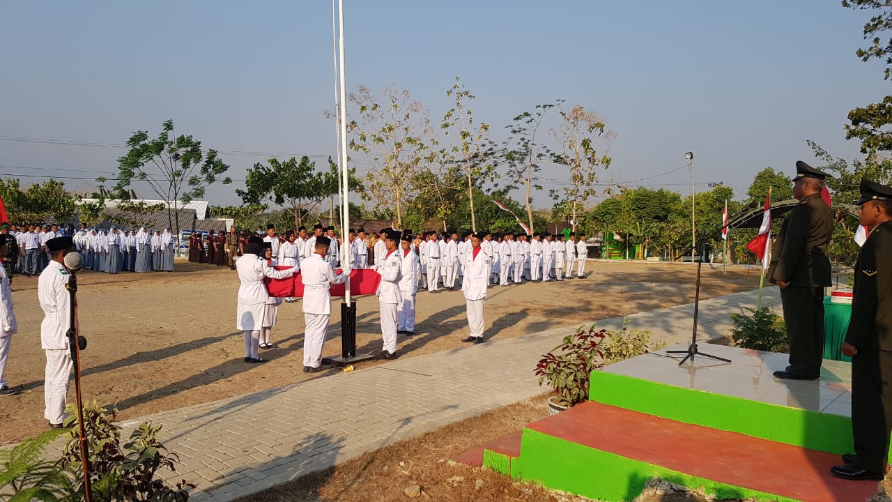 UPACARA PENURUNAN BENDARA 17 AGUSTUS 2019